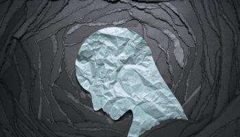 silhouette,of,depressed,and,anxiety,person,head.,negative,emotion,image.